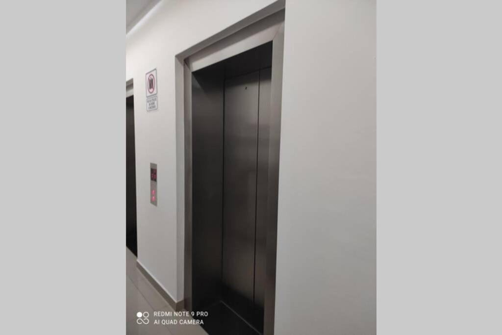 Condominio Torre Eme Frente Al Malecon Vista A La Ciudad Con Alberca Y Algo Al Mar Gimnacio Mazatlán Eksteriør billede
