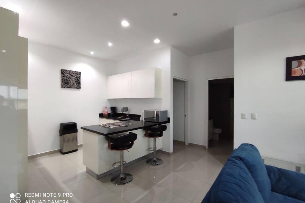 Condominio Torre Eme Frente Al Malecon Vista A La Ciudad Con Alberca Y Algo Al Mar Gimnacio Mazatlán Eksteriør billede
