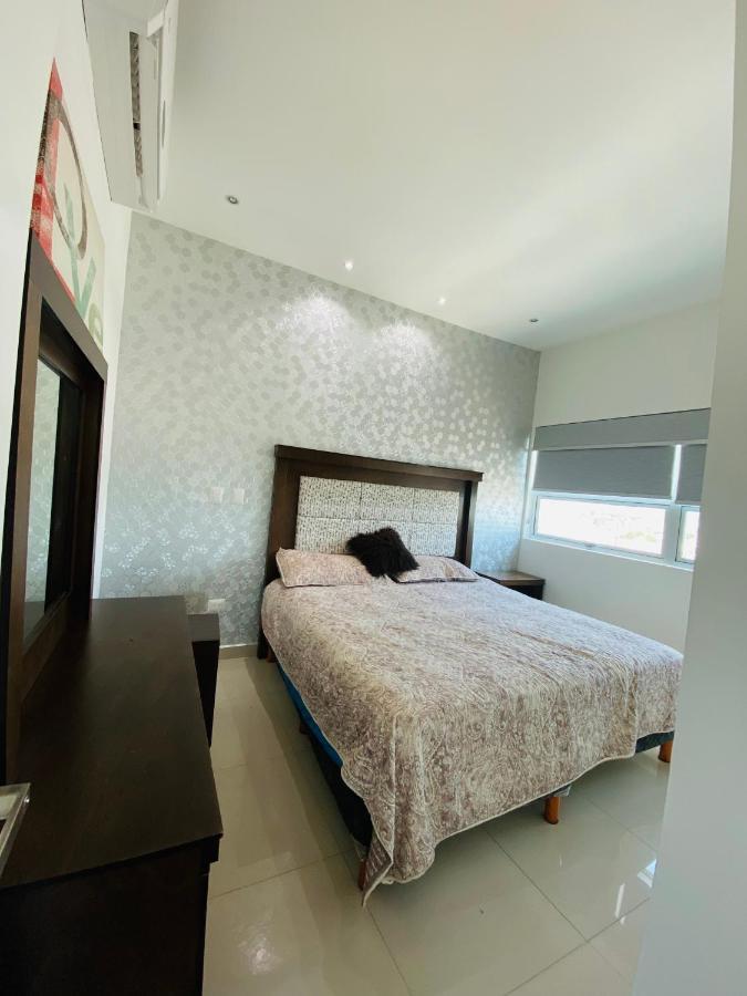 Condominio Torre Eme Frente Al Malecon Vista A La Ciudad Con Alberca Y Algo Al Mar Gimnacio Mazatlán Eksteriør billede